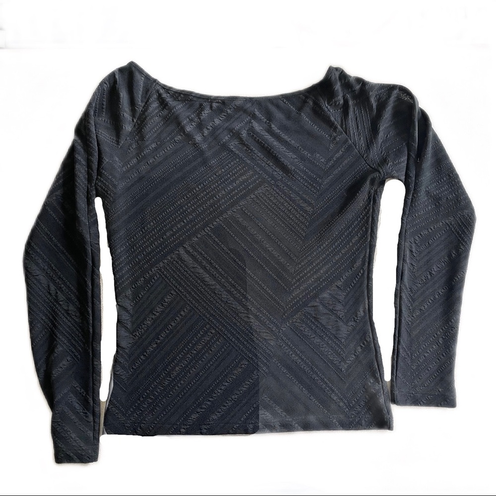 Long sleeve black Donna shirt, size large made in Canada